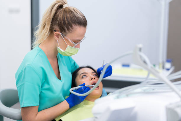 Best Dentist for Tooth Abscess  in Montrose Ghent, OH